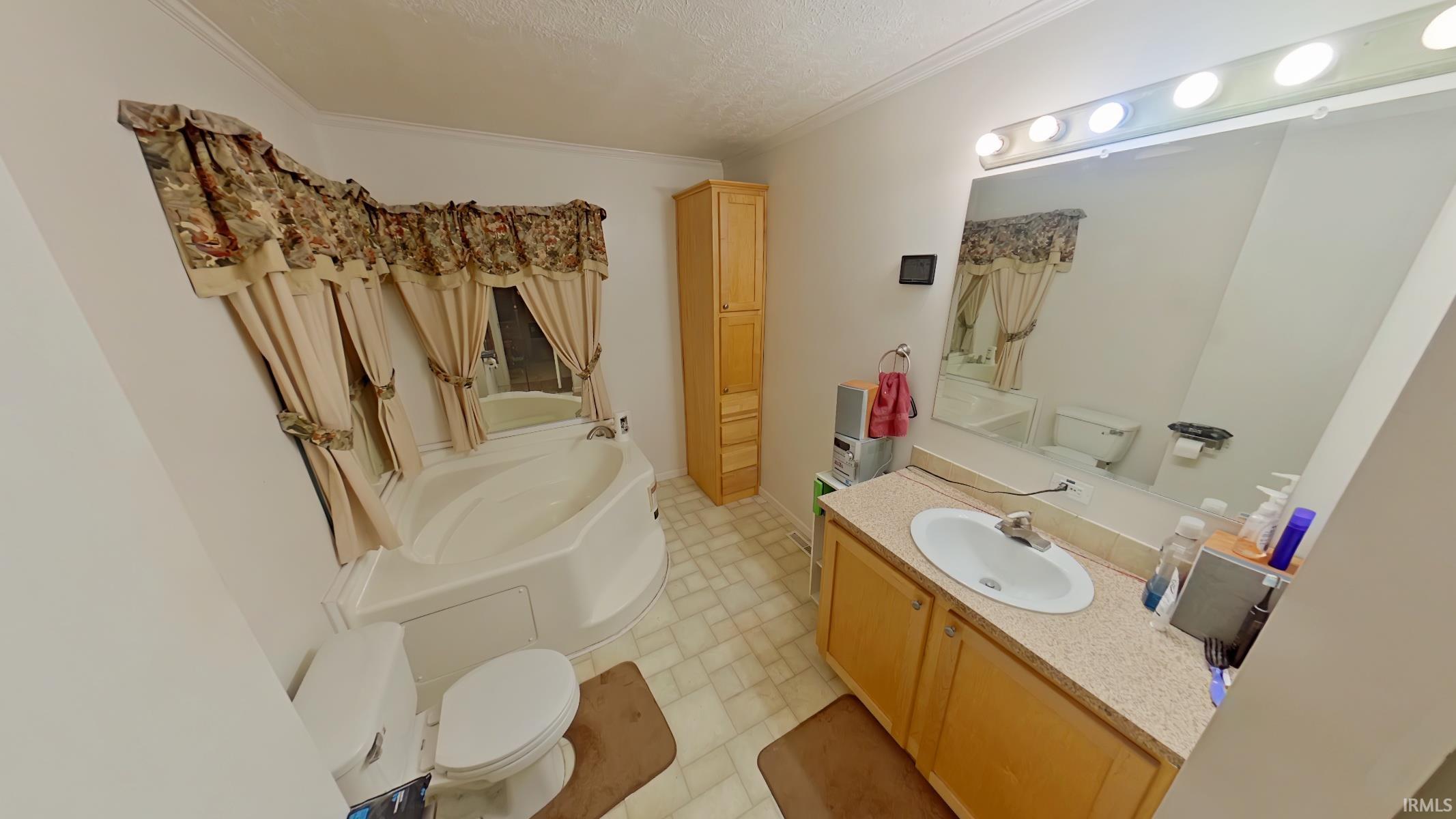 53144 Crystal Pond Drive Elkhart IN 46514