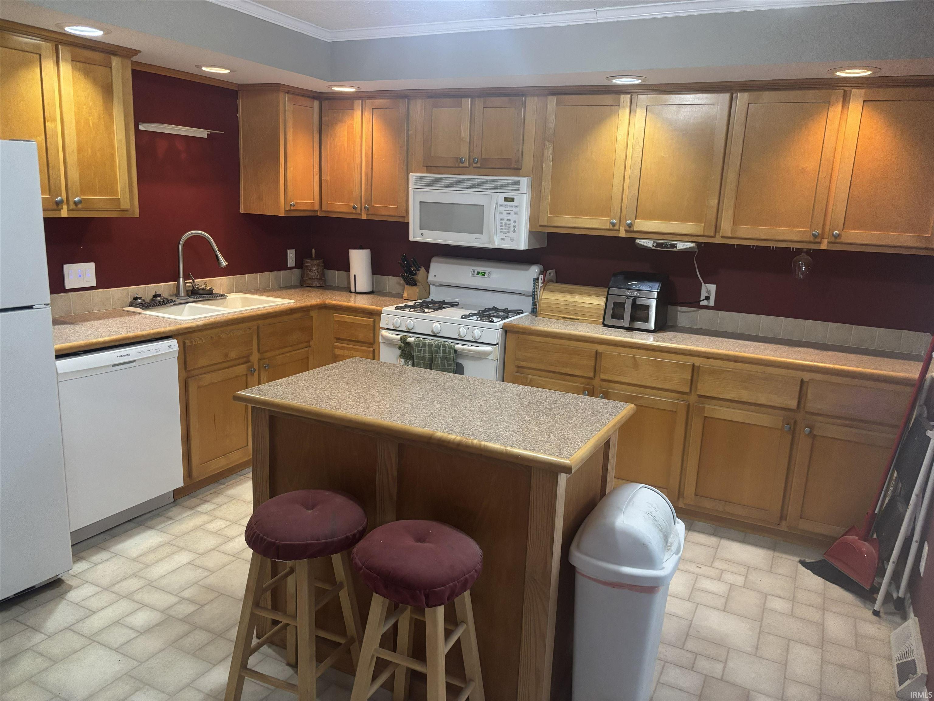 53144 Crystal Pond Drive Elkhart IN 46514