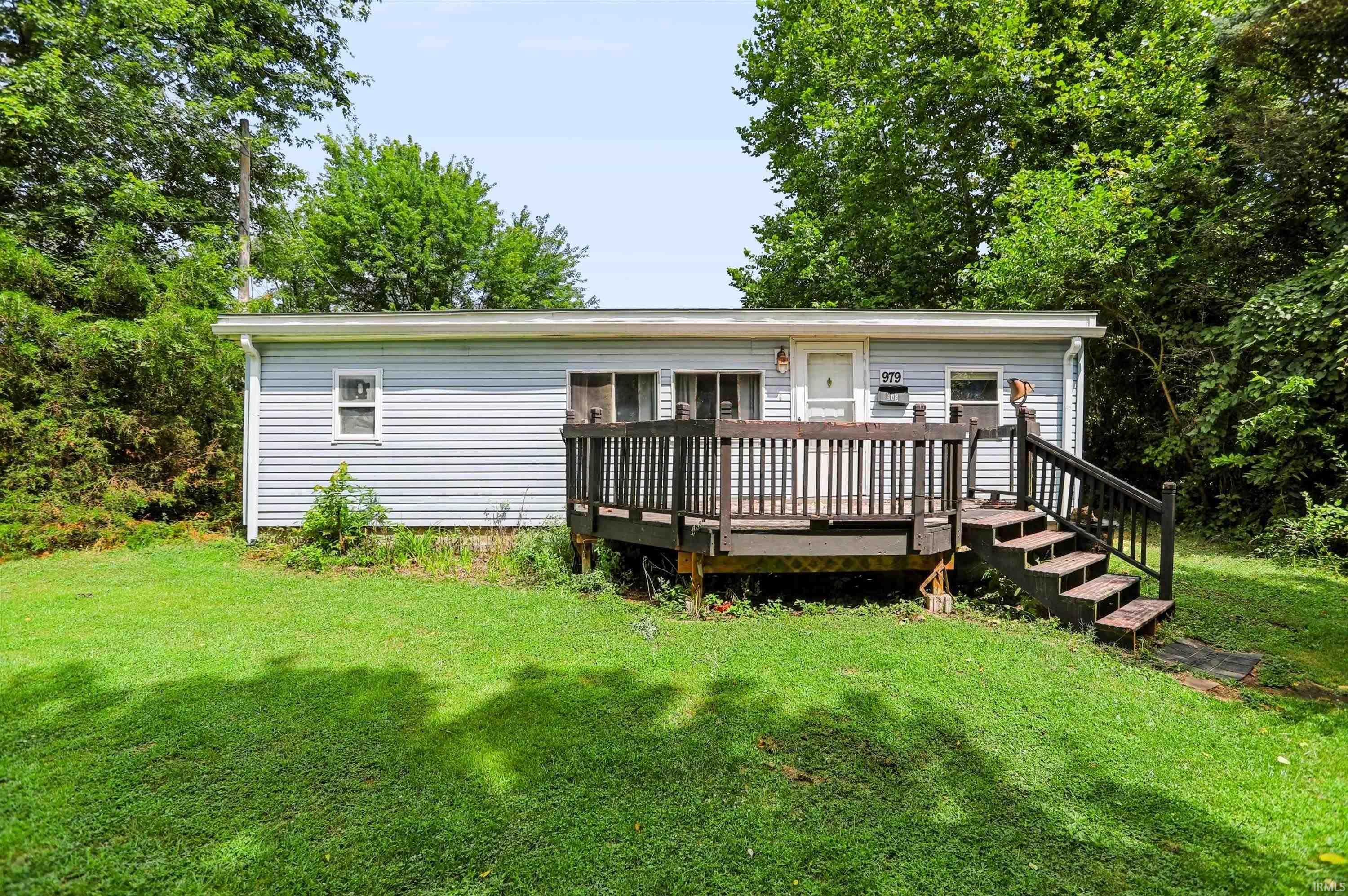 979 E State Road Cloverdale IN 46120
