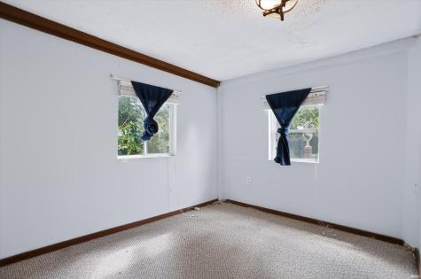 979 E State Road Cloverdale IN 46120
