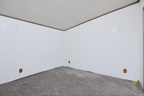 979 E State Road Cloverdale IN 46120