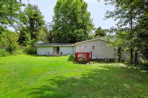 979 E State Road Cloverdale IN 46120