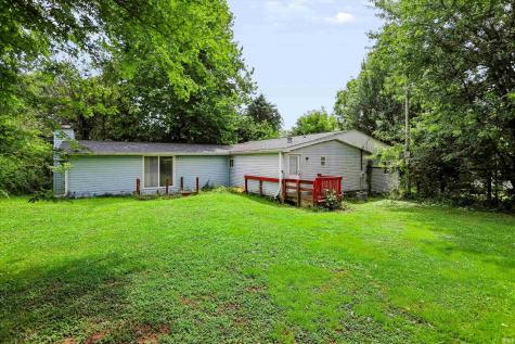 979 E State Road Cloverdale IN 46120
