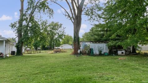92 SW 10th Street Linton IN 47441