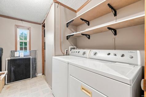 1911 Miami Drive Warsaw IN 46580