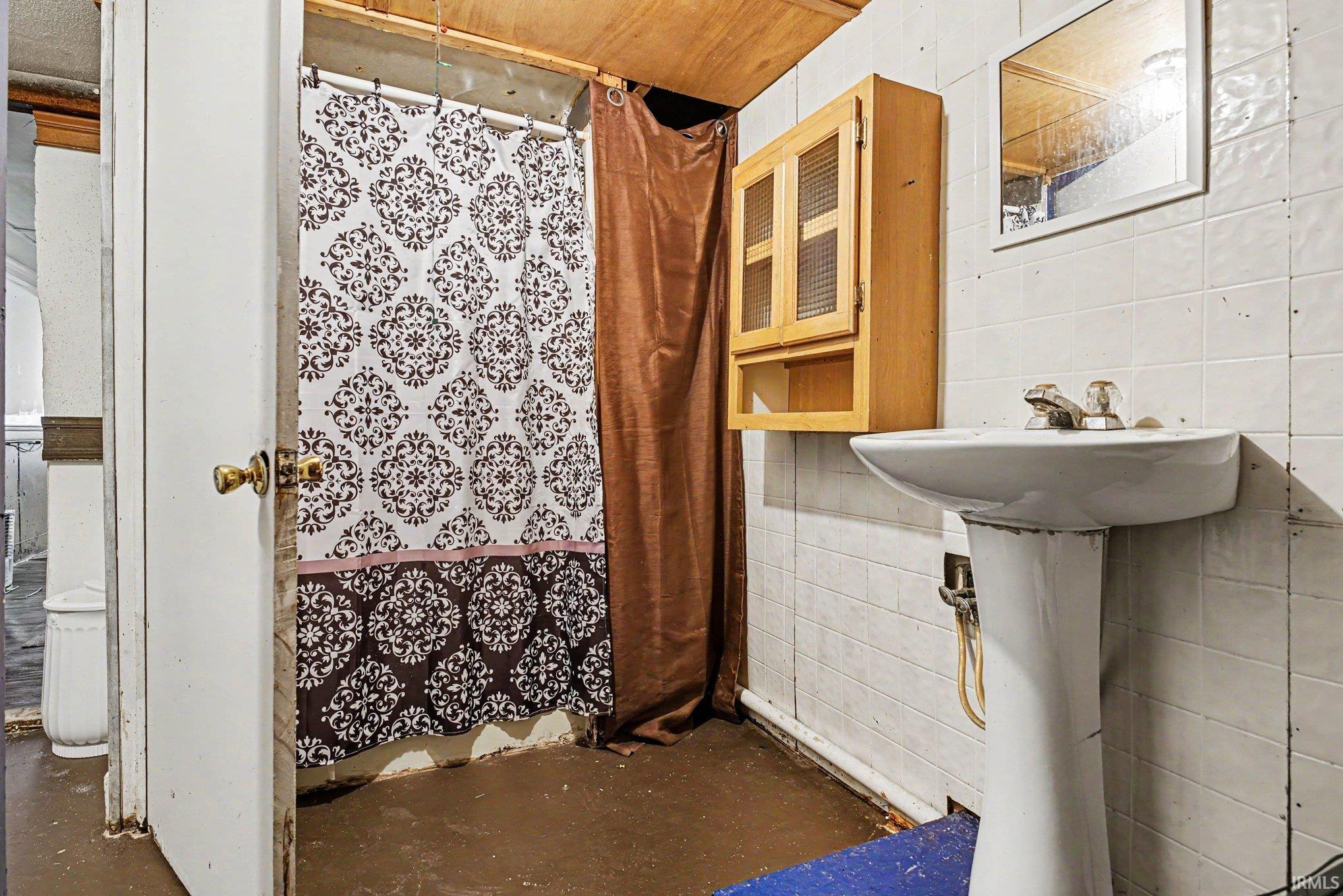 410 N 9th Street Goshen IN 46528