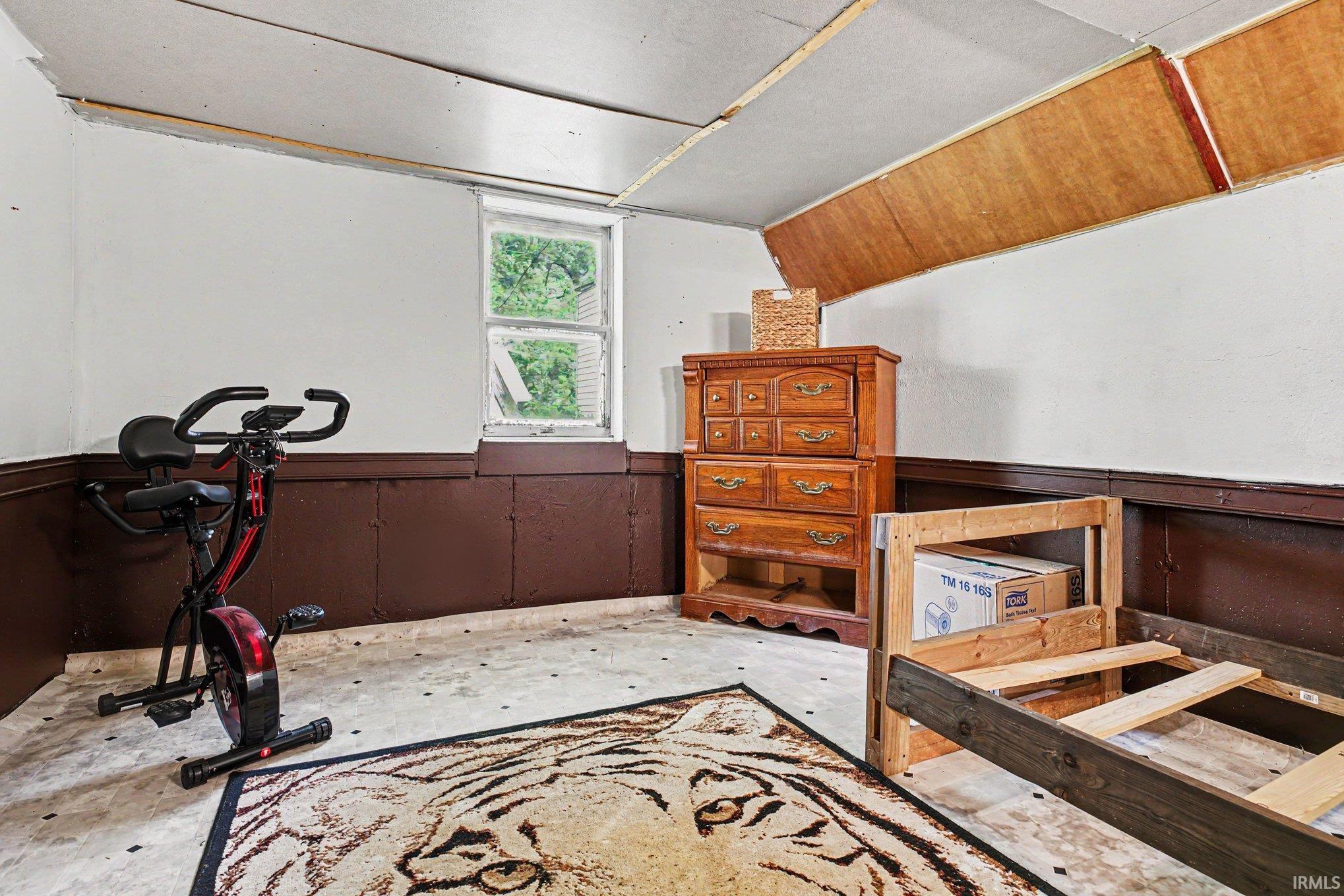 410 N 9th Street Goshen IN 46528