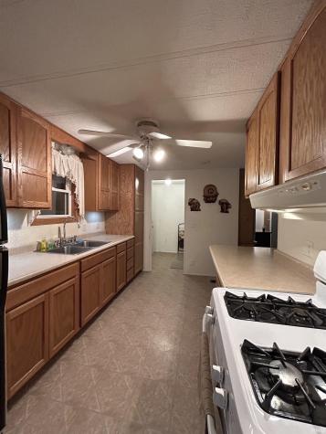 0335 S 800 E Knox IN 46534