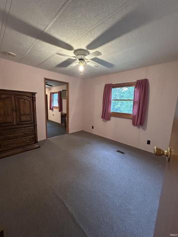0335 S 800 E Knox IN 46534