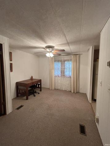 0335 S 800 E Knox IN 46534