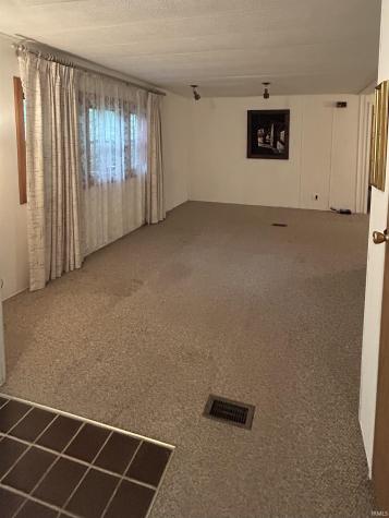 0335 S 800 E Knox IN 46534