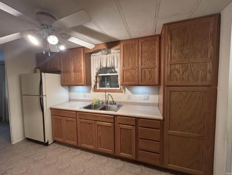 0335 S 800 E Knox IN 46534