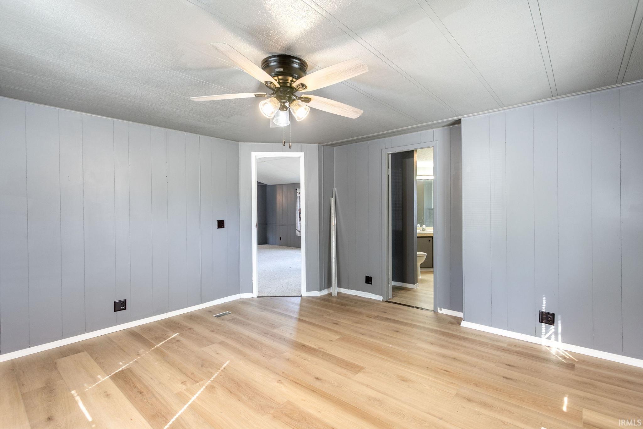 12514 Bonnie Lane Middlebury IN 46540