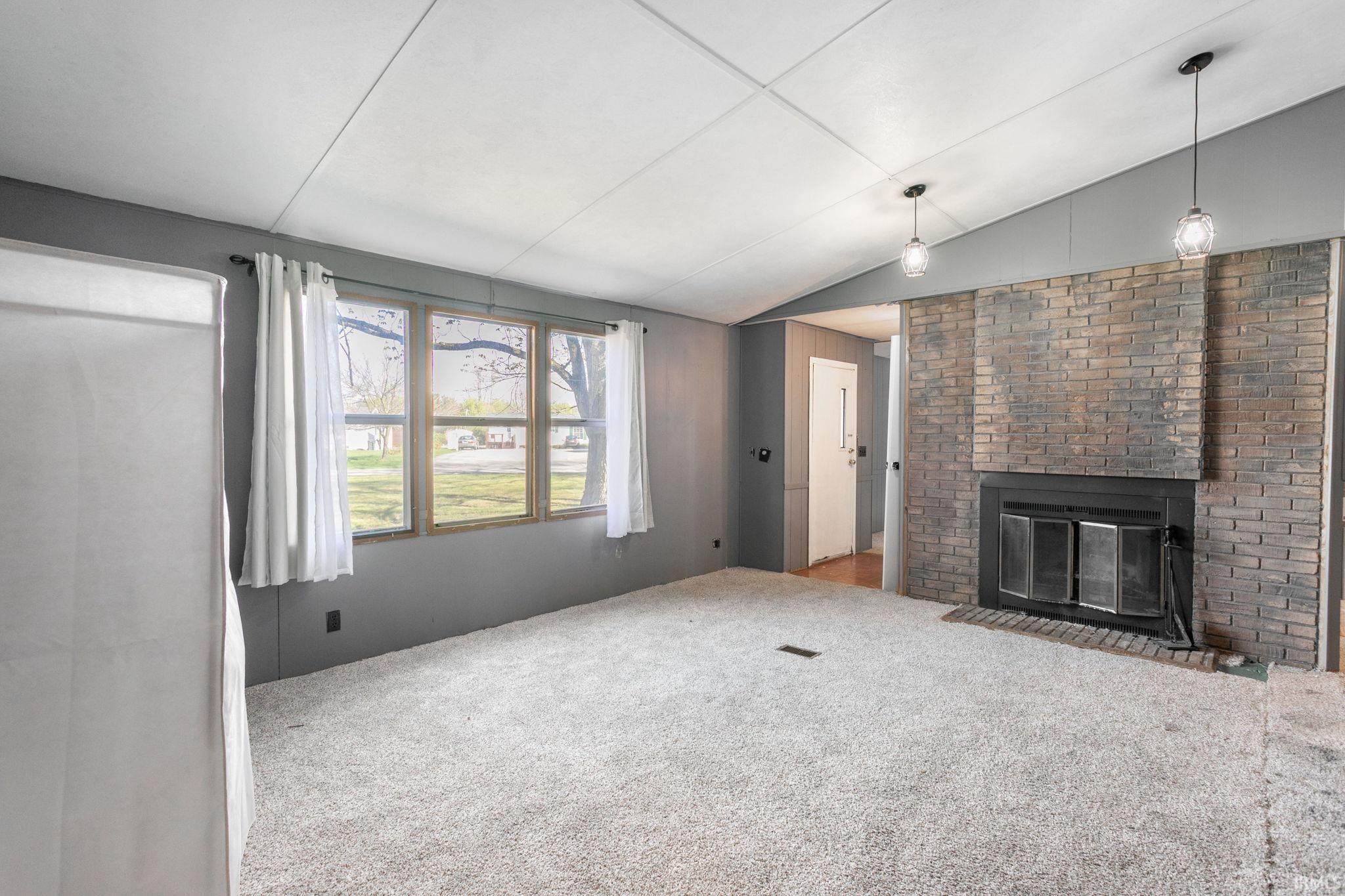 12514 Bonnie Lane Middlebury IN 46540