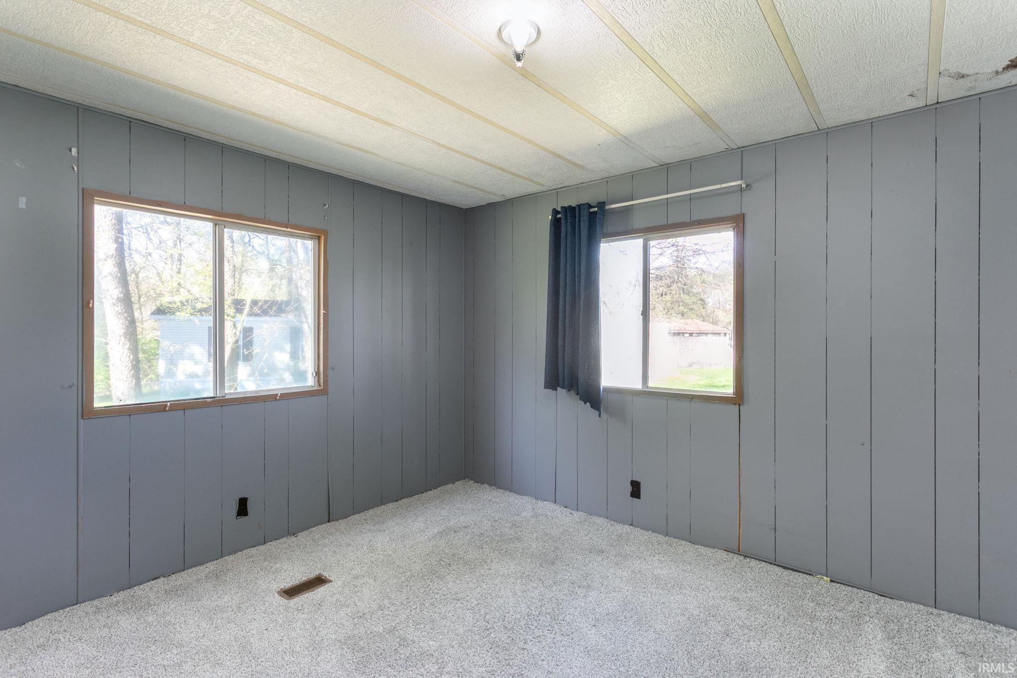 12514 Bonnie Lane Middlebury IN 46540