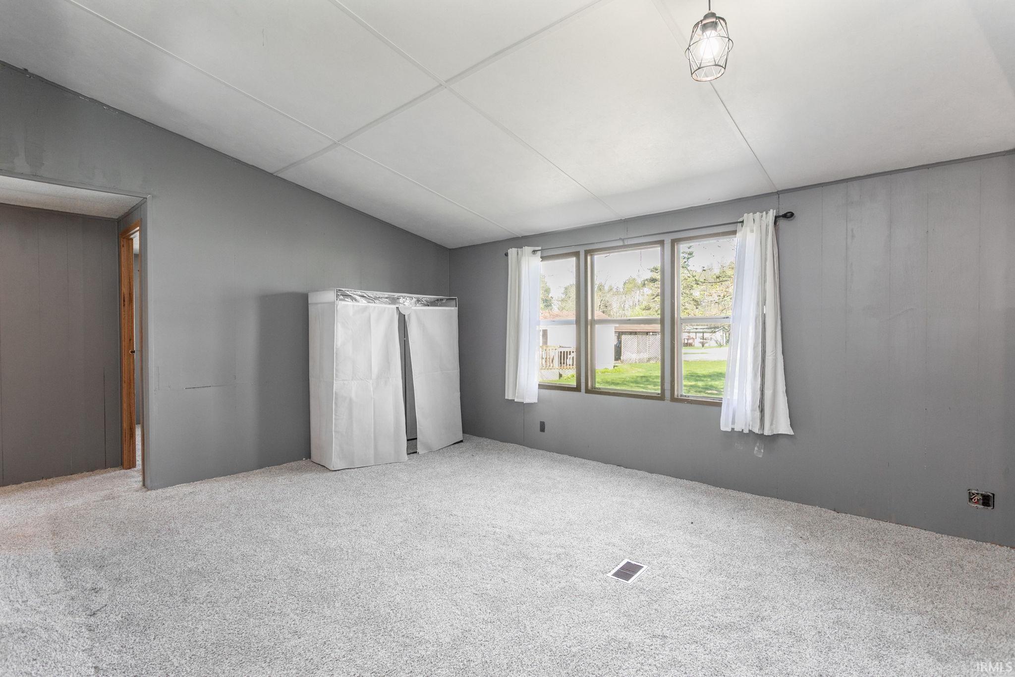 12514 Bonnie Lane Middlebury IN 46540