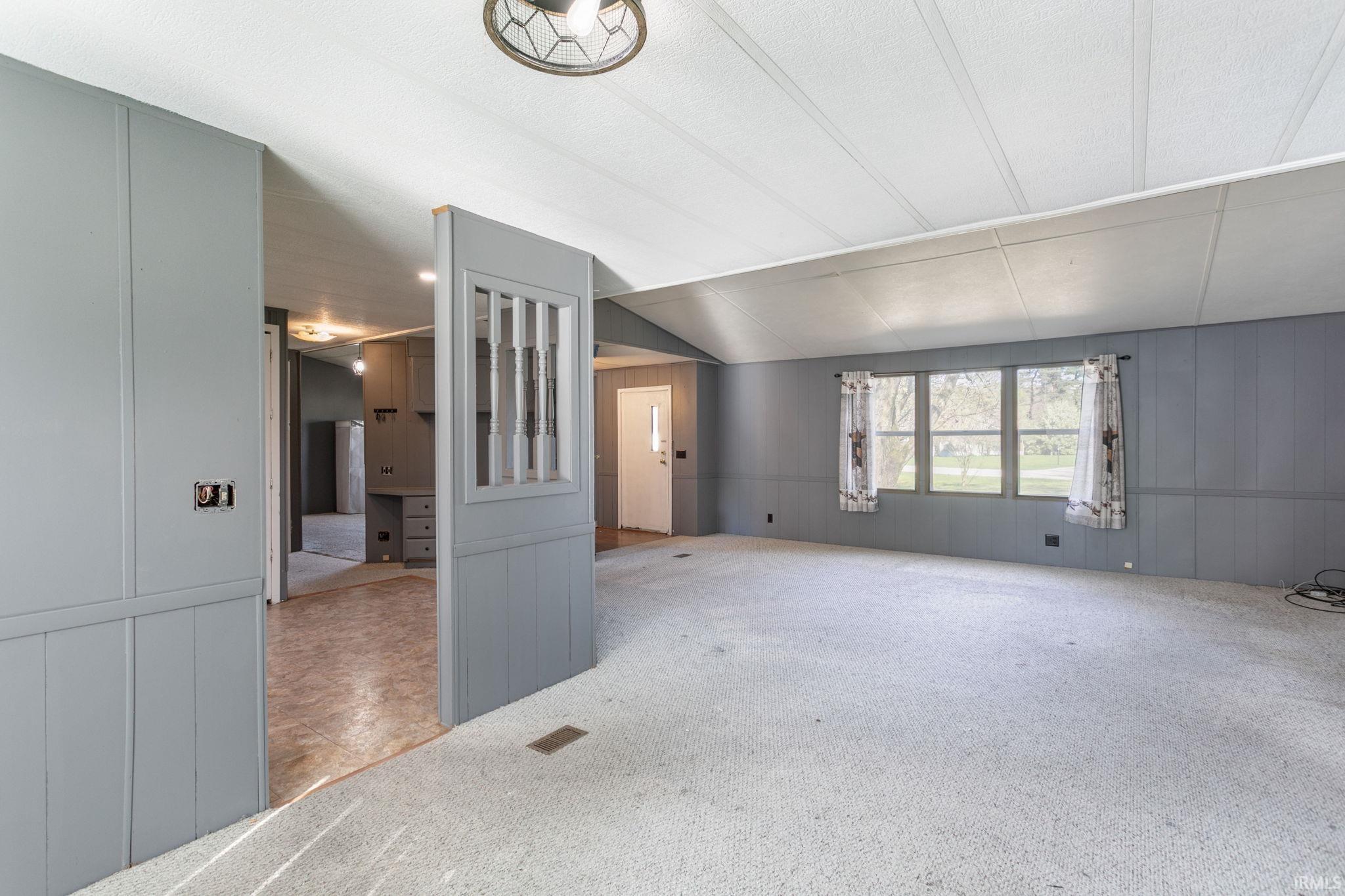 12514 Bonnie Lane Middlebury IN 46540