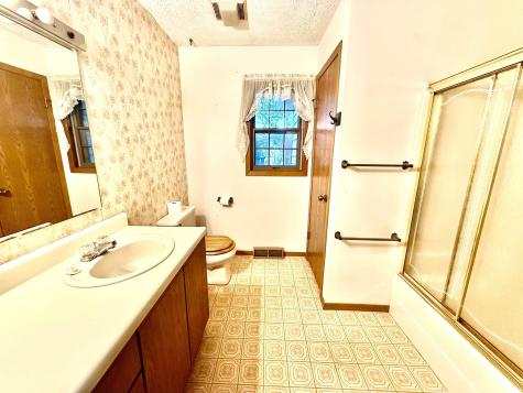 4920 S 350 W North Judson IN 47957