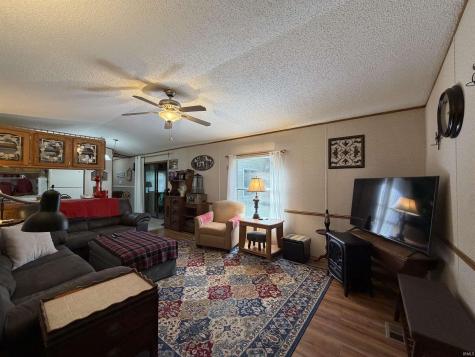 2876 N 175 E Winamac IN 46996