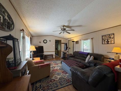 2876 N 175 E Winamac IN 46996