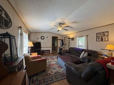 2876 N 175 E Winamac IN 46996