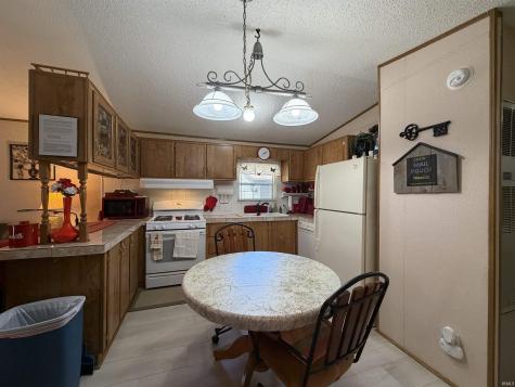 2876 N 175 E Winamac IN 46996
