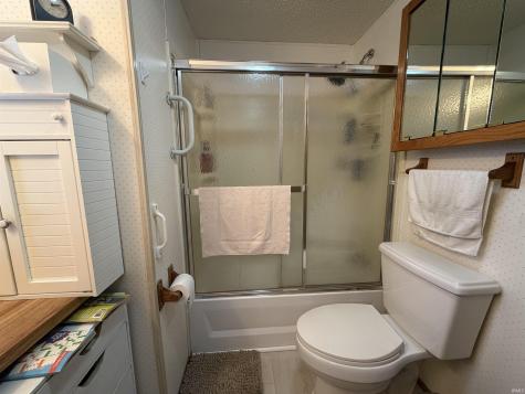 2876 N 175 E Winamac IN 46996