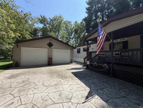 2876 N 175 E Winamac IN 46996