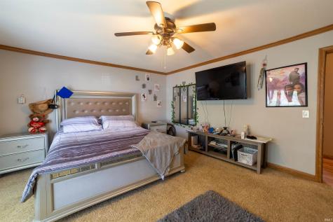 3919 Claremont Avenue Evansville IN 47712