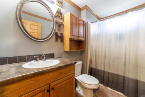 3919 Claremont Avenue Evansville IN 47712