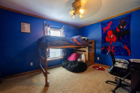 3919 Claremont Avenue Evansville IN 47712