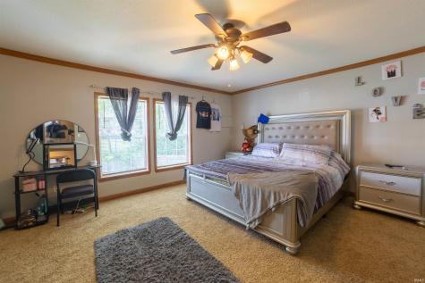 3919 Claremont Avenue Evansville IN 47712