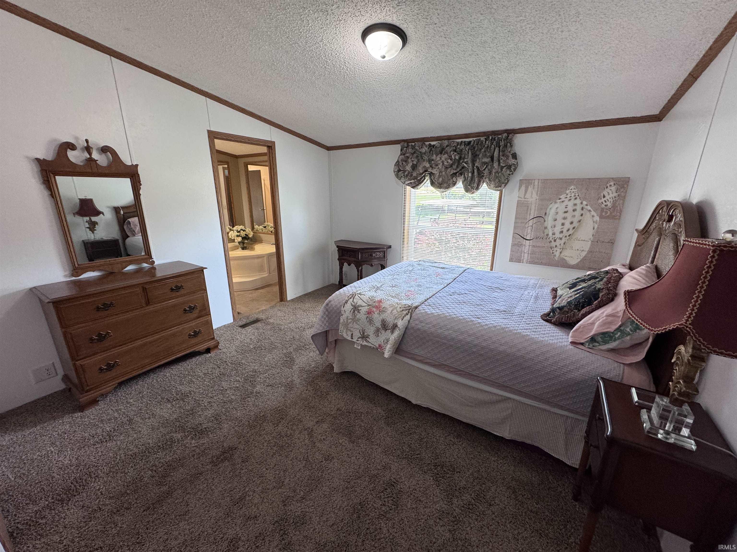 9107 N Mary D Drive Bremen IN 46506