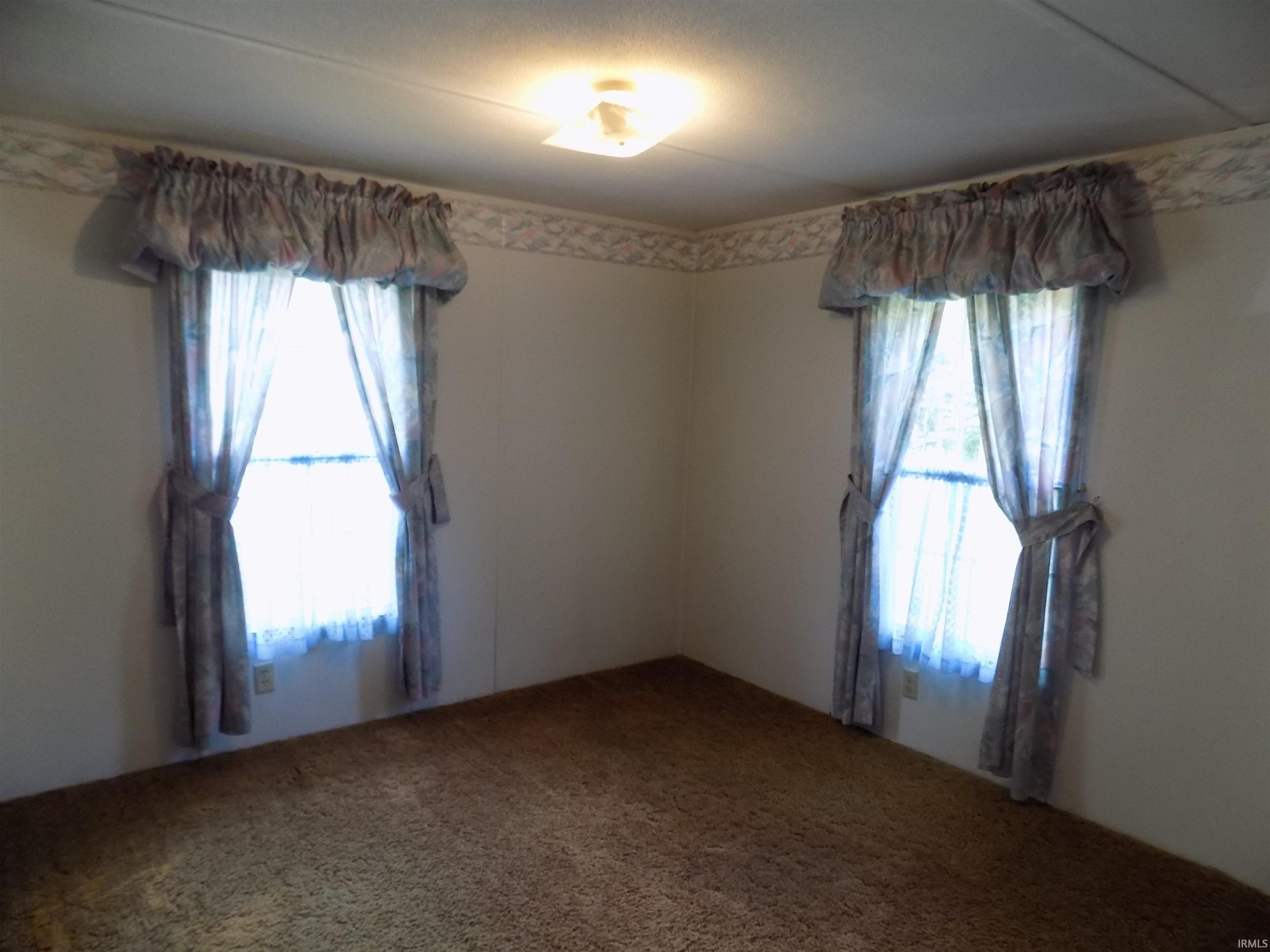 58613 County Road 105 Elkhart IN 46517