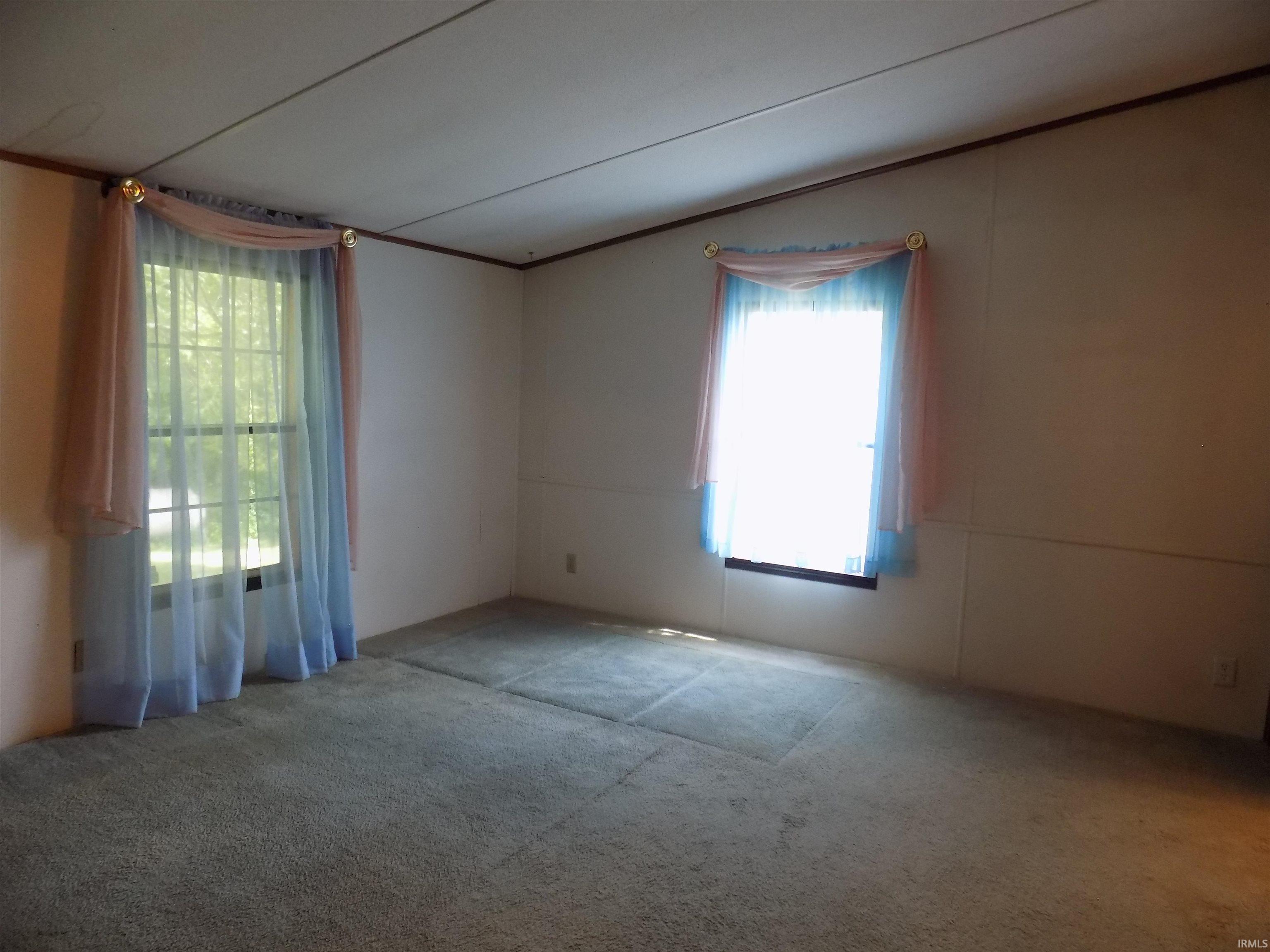 58613 County Road 105 Elkhart IN 46517