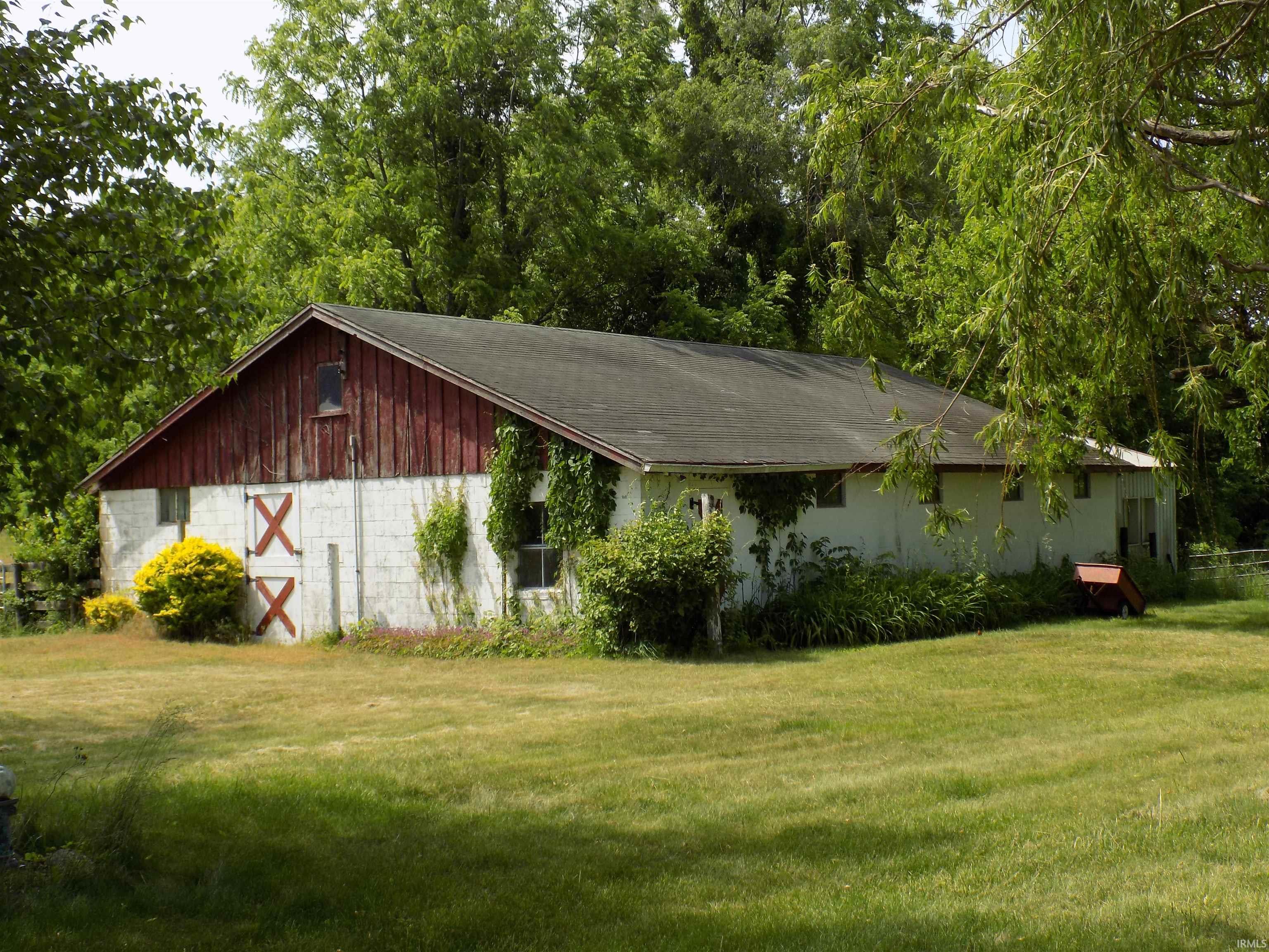 58613 County Road 105 Elkhart IN 46517