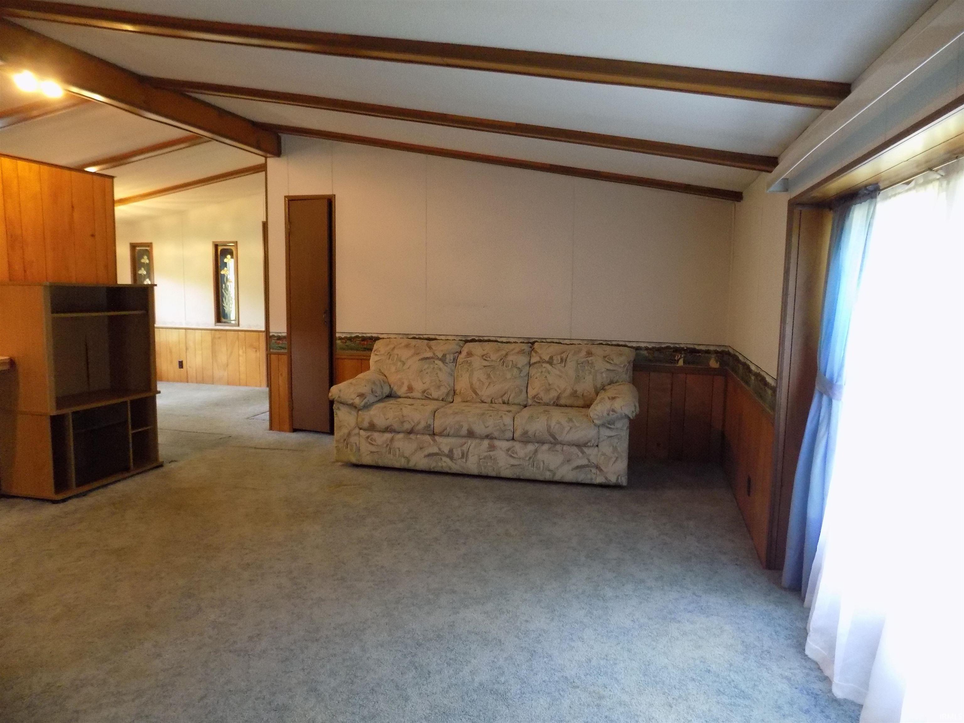 58613 County Road 105 Elkhart IN 46517