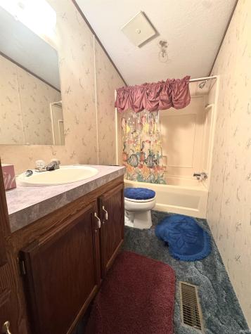 520 E Main Street Jasonville IN 47438