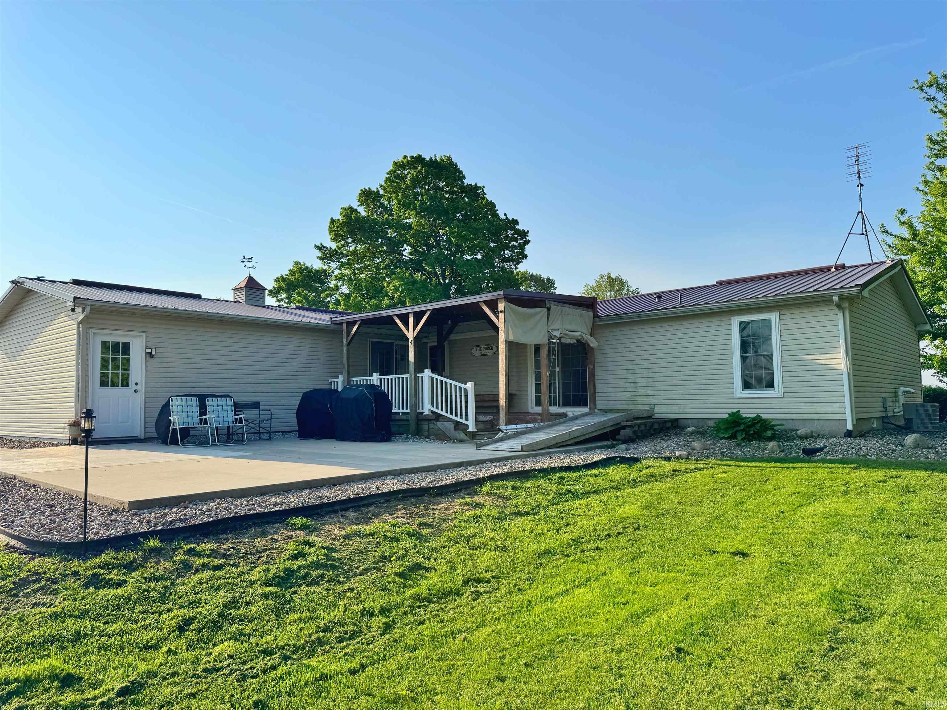 2390 E 300 S Road Rochester IN 46975