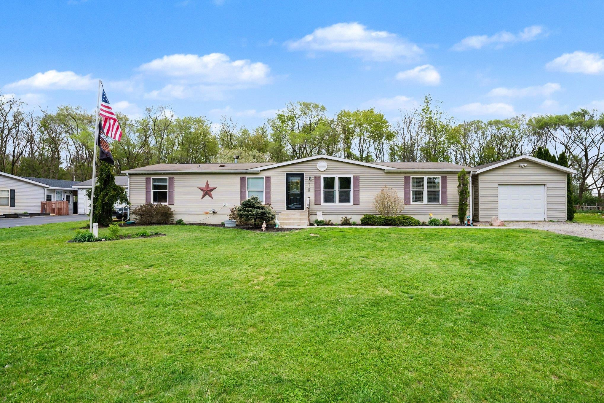 54720 Merry Drive Elkhart IN 46517