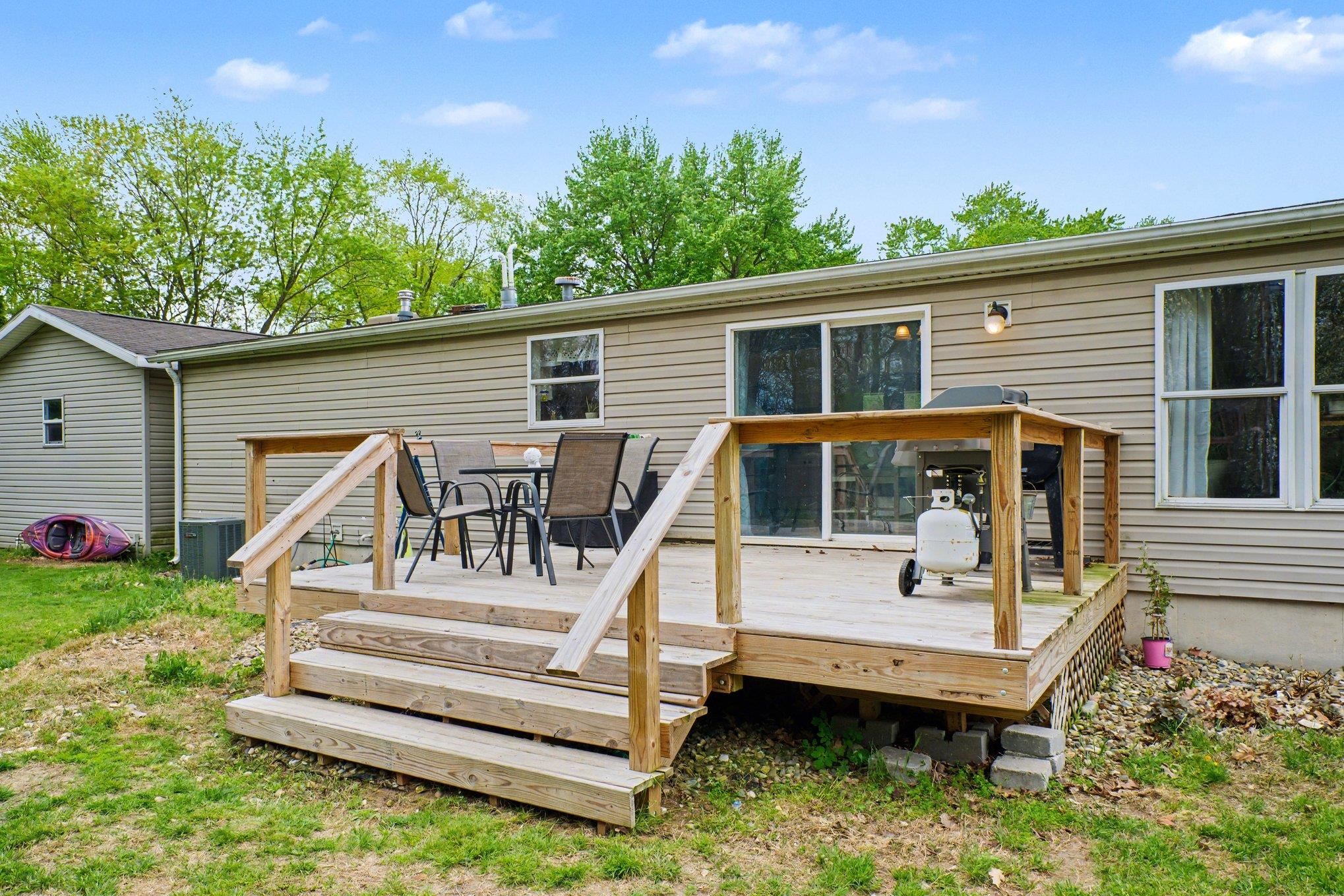 54720 Merry Drive Elkhart IN 46517