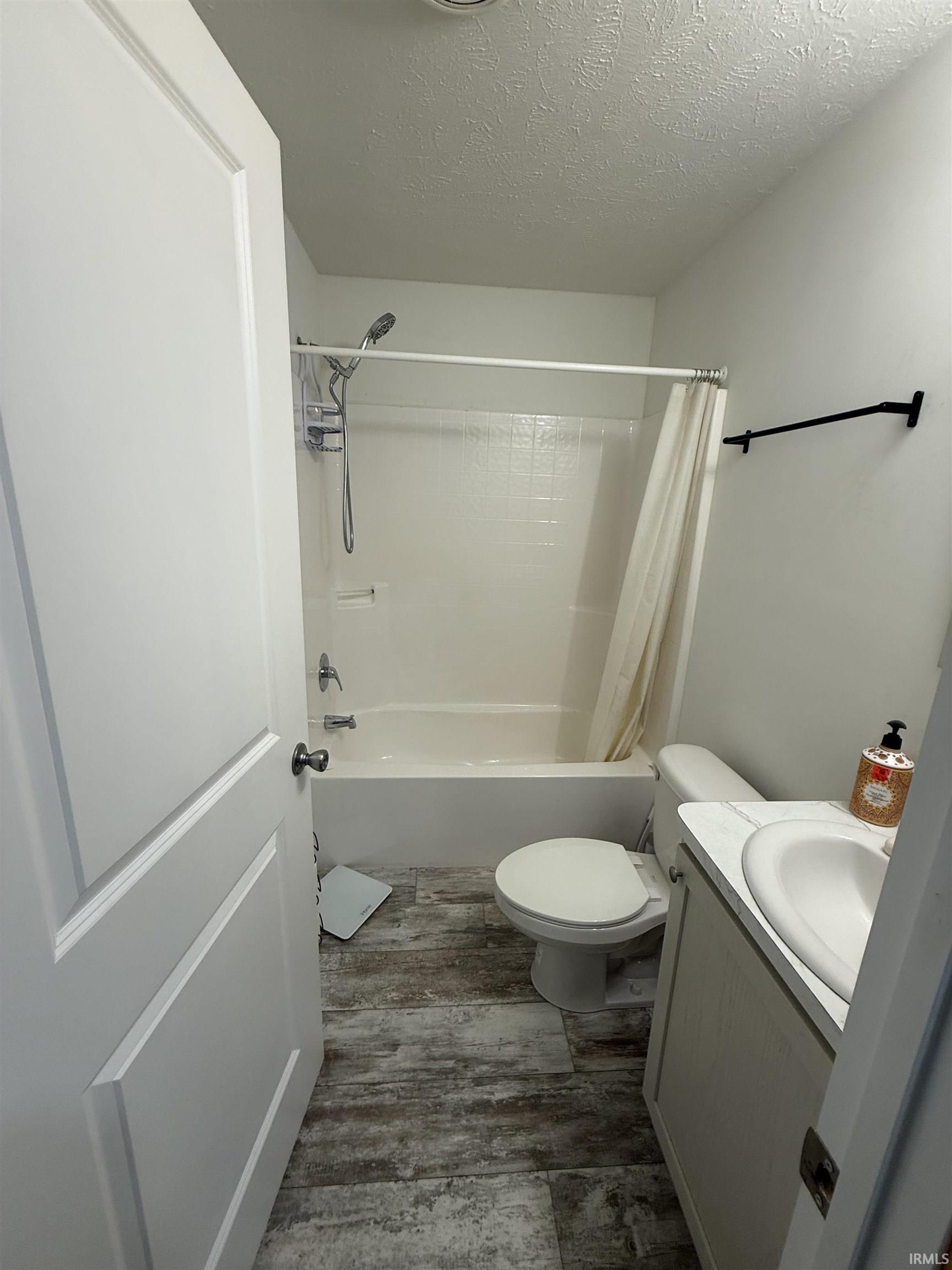 3520 S 750 E Road Knox IN 46534