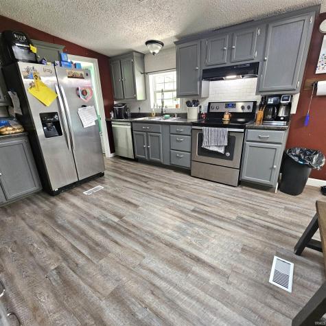 116 SW 12th Street Linton IN 47441