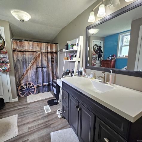 116 SW 12th Street Linton IN 47441