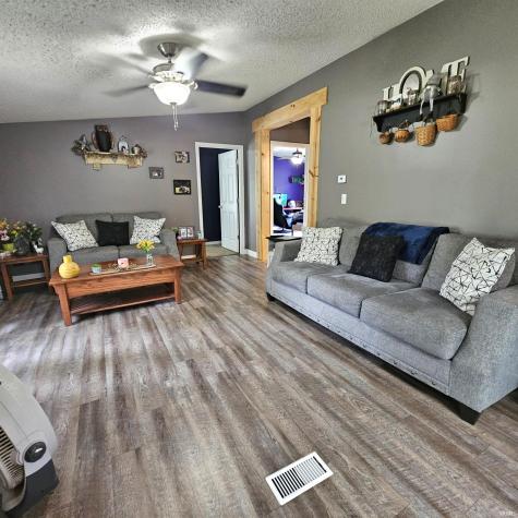 116 SW 12th Street Linton IN 47441