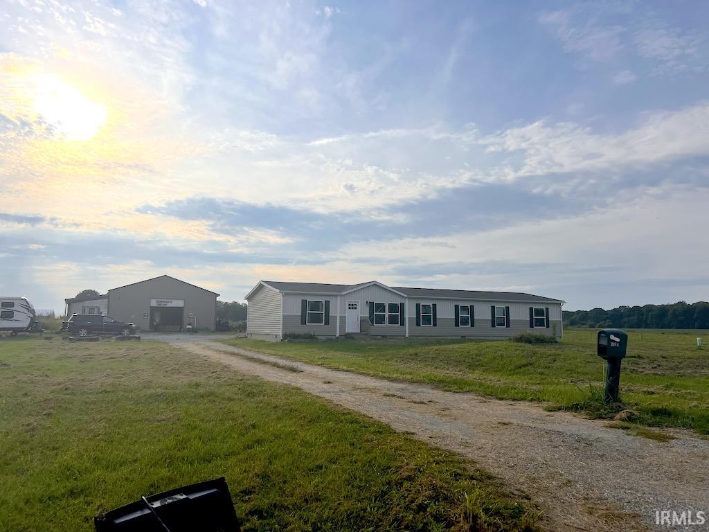 5325 S County Road 625 Knightstown IN 46148