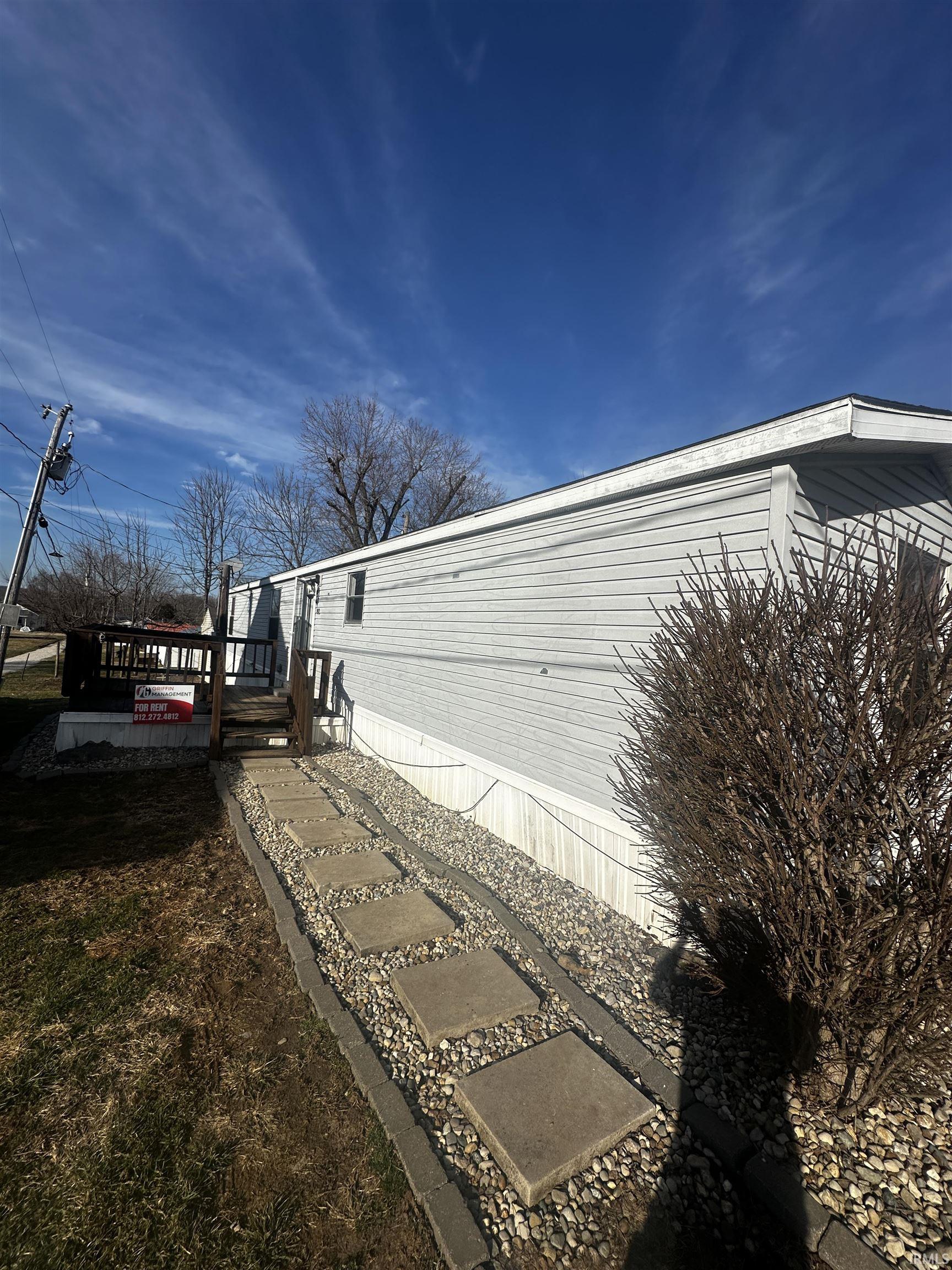 842 W Popcorn Road Springville IN 47462