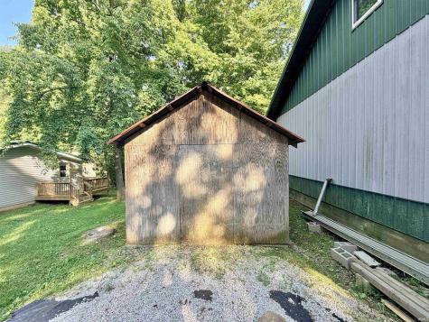 3356 Mangus Road Poland IN 47868