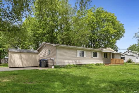 1047 E Smith Street Warsaw IN 46580