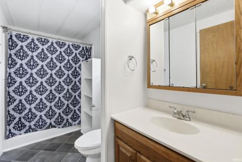 1047 E Smith Street Warsaw IN 46580